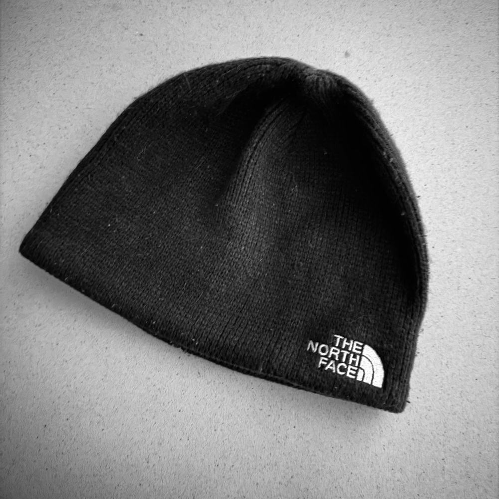 Men’s North Face hat